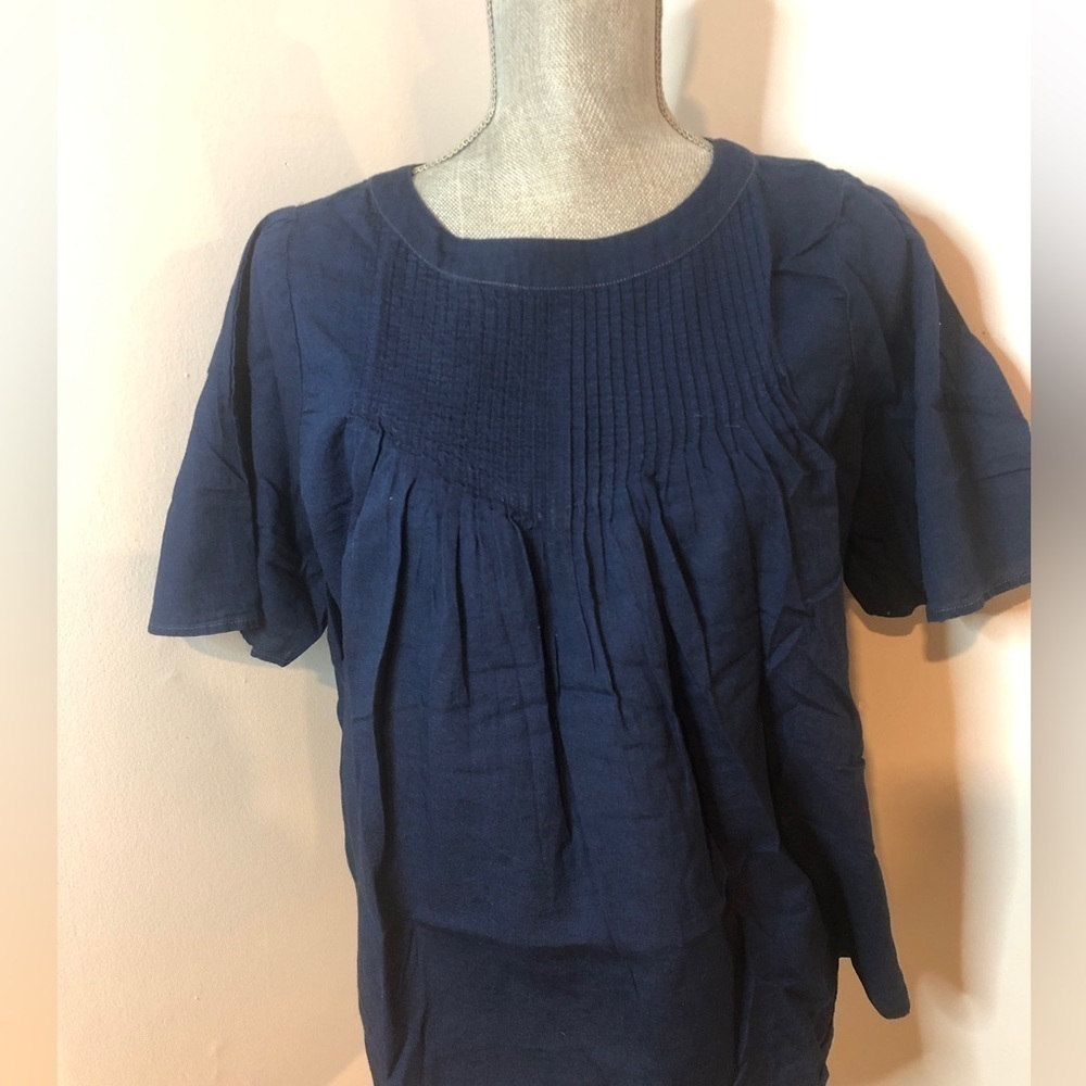 Gap top size M  cotton